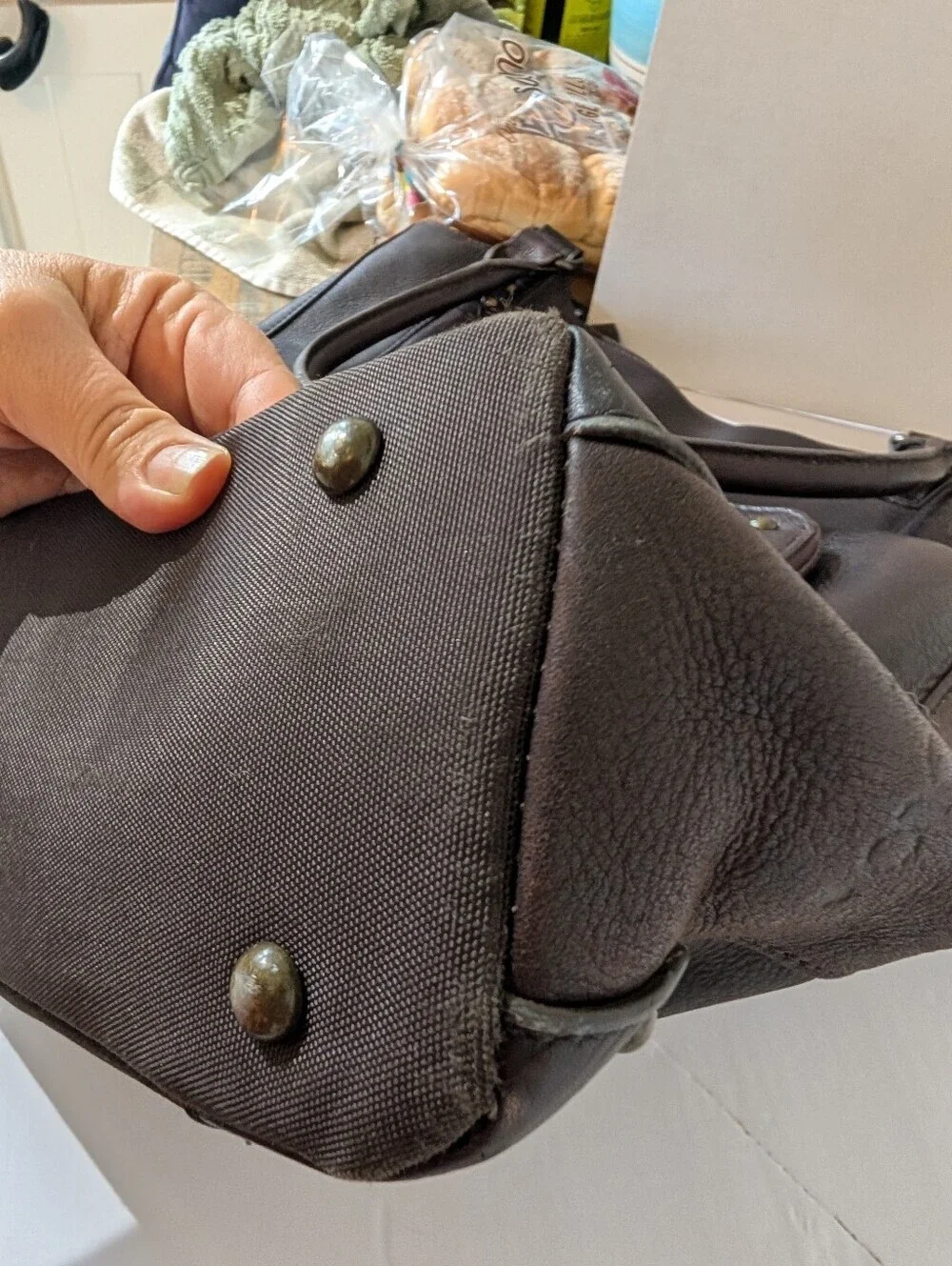 Solo NY Leather Laptop BucketTote Bag in Espresso - Classic Everyday Carry
